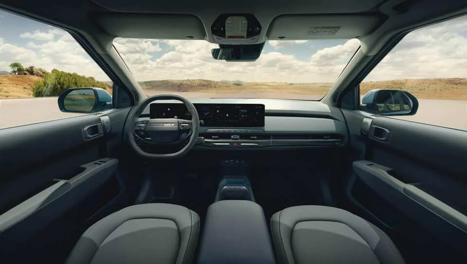 Kia EV3 interiör – 30-tums panoramaskärm