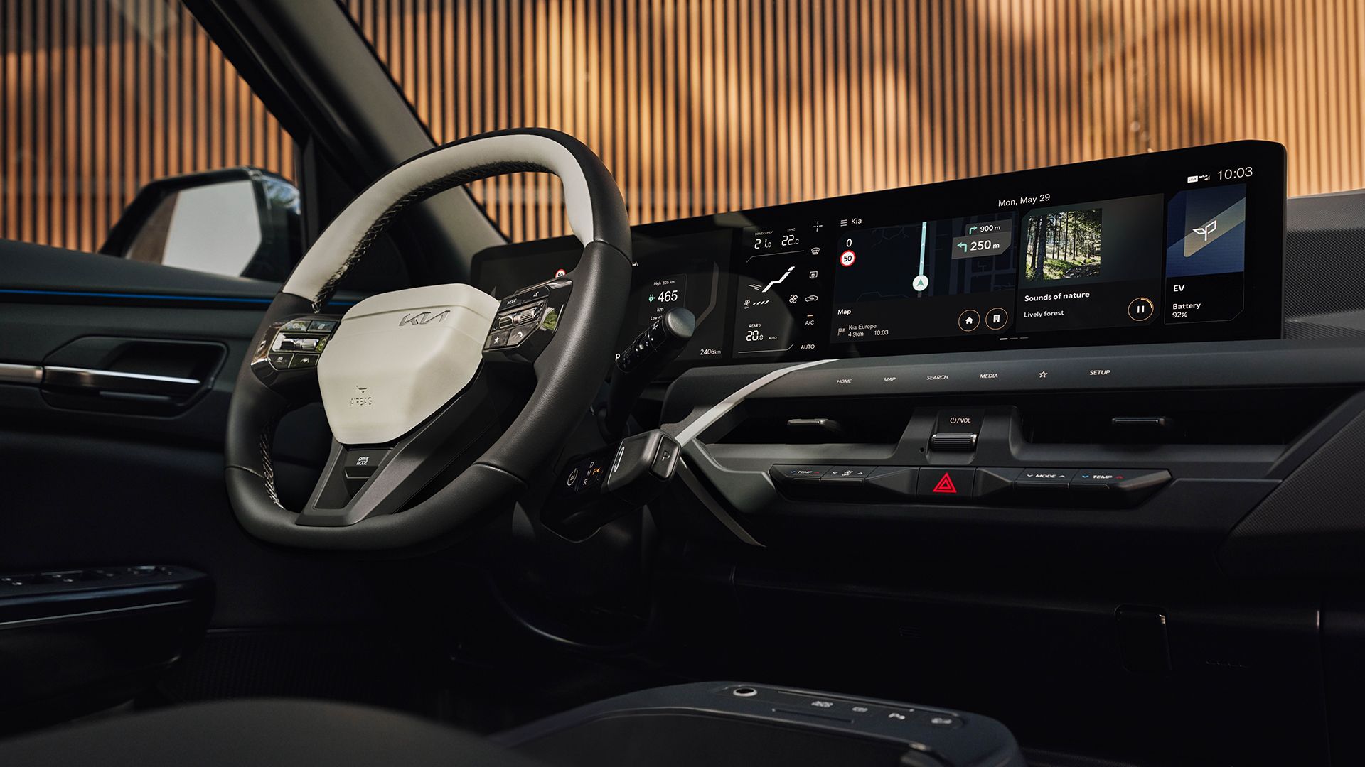 Kia EV5 trippelskärm infotainment – 12,3-tums skärmar med Apple CarPlay