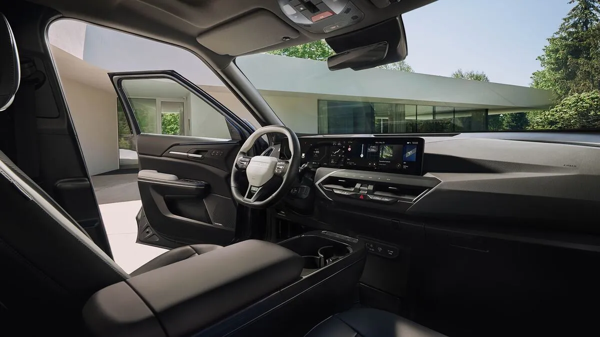 Kia EV5 interiör – dubbla 12,3-tums skärmar och premiumdesign